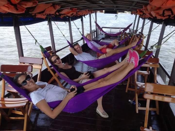 Sao Mai Hotel Cái Bè Buitenkant foto