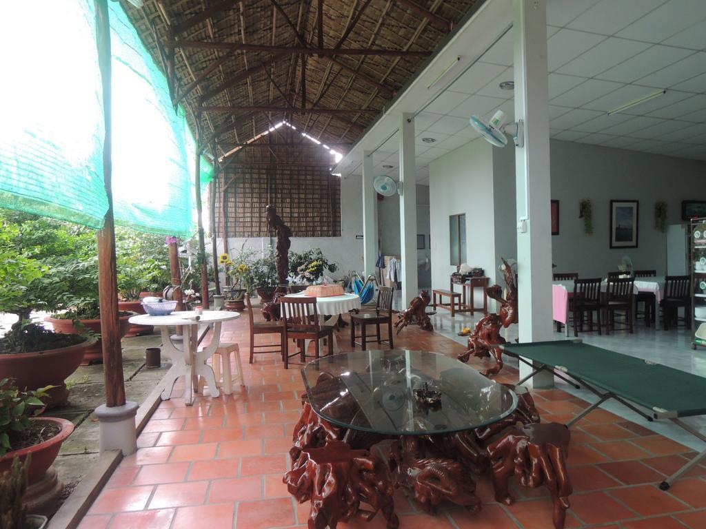 Sao Mai Hotel Cái Bè Buitenkant foto