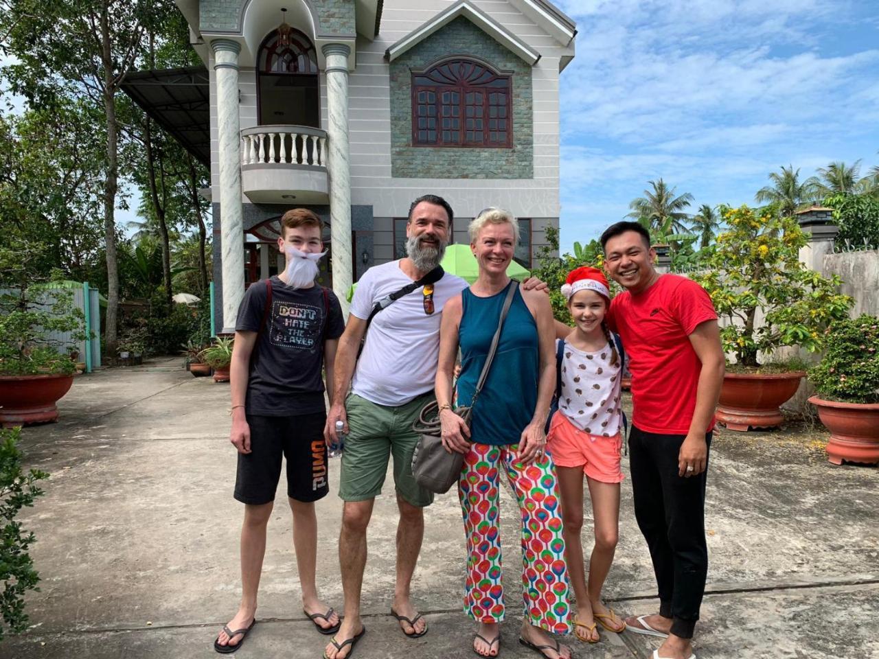 Sao Mai Hotel Cái Bè Buitenkant foto